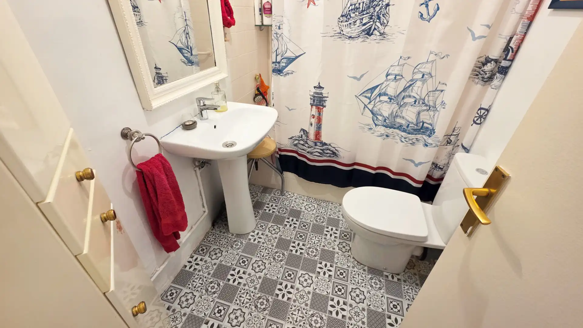 Baño de Piso en venta en Málaga con Aire acondicionado y Terraza