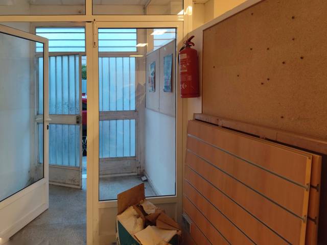 Local comercial en Alquiler en La Foia - Daimés - Asprella