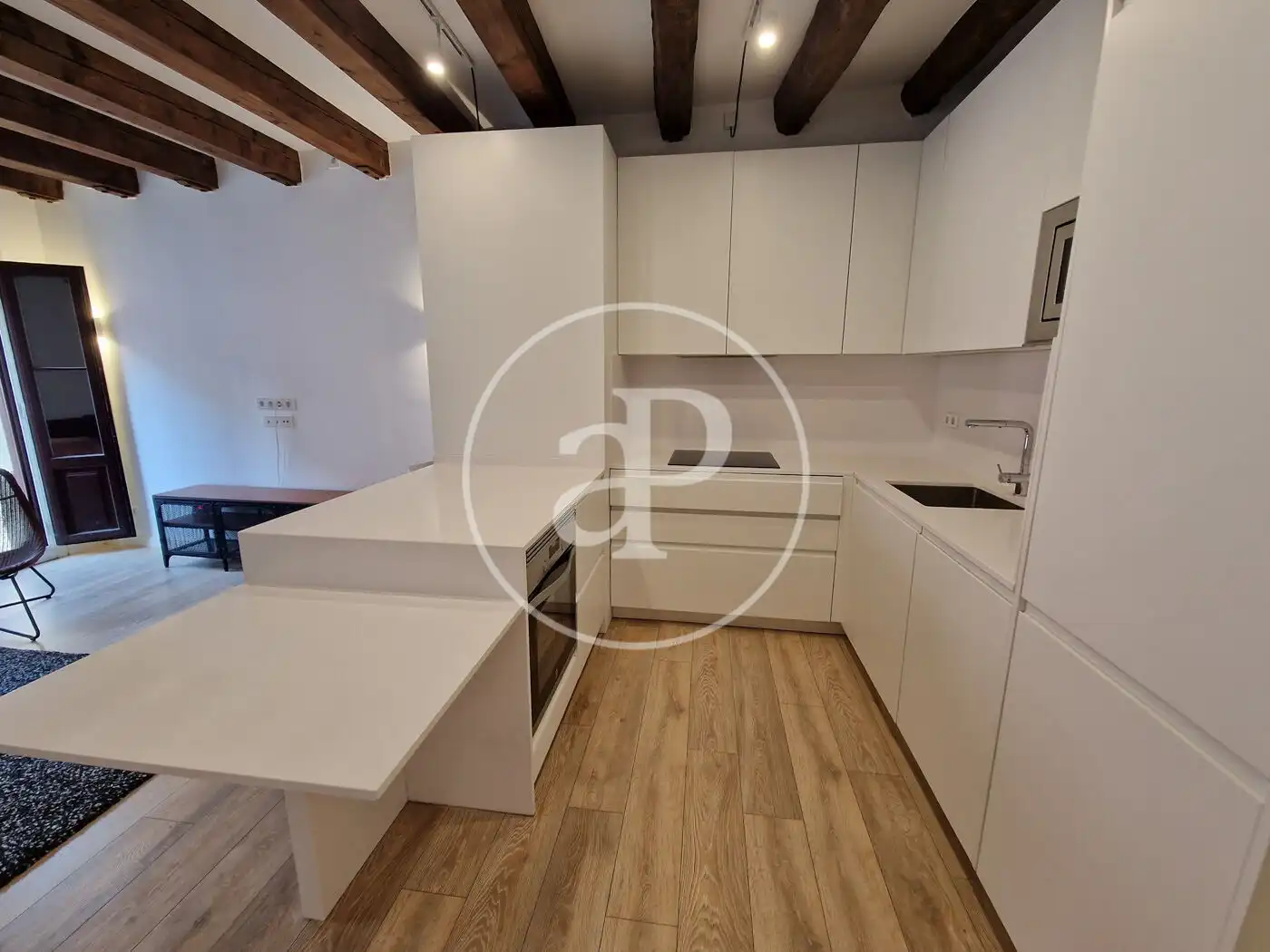 Piso en venta en Carrer dels Escudellers, 16, Barri Gòtic