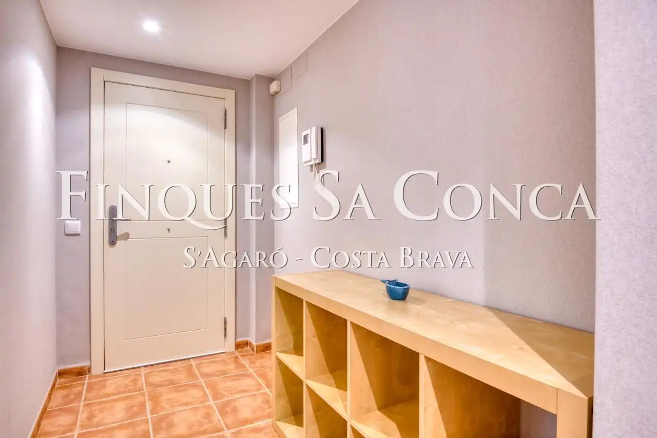 Apartamento con piscina en venta en Avinguda Vall d´Aro, imagen 2