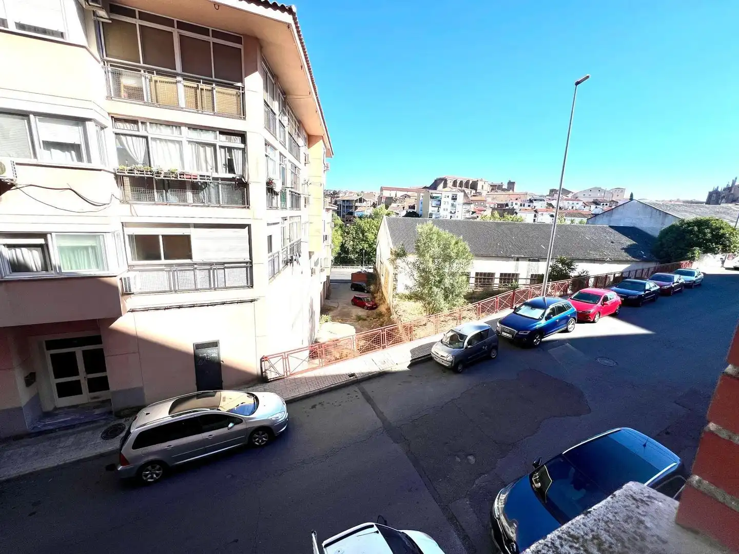 Vista exterior de Local en venda en Plasencia