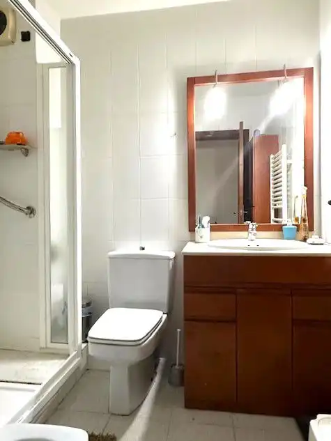 Badezimmer von Wohnung zum Verkauf in Sant Boi de Llobregat mit Klimaanlage, Heizung und Parkett