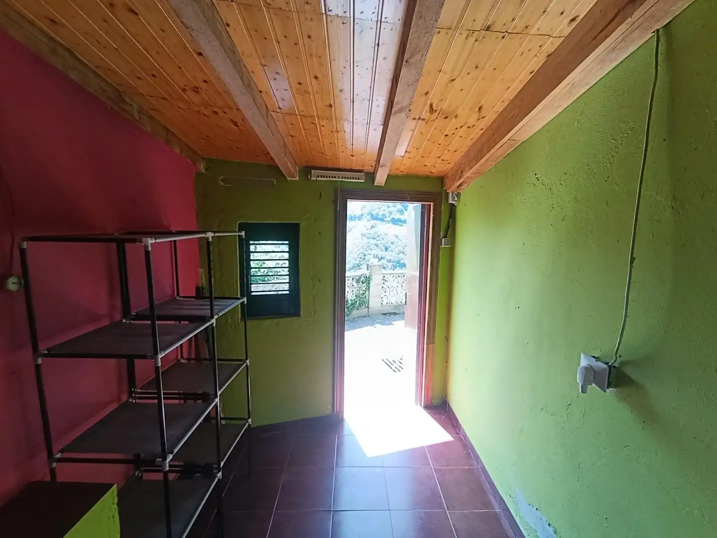 Country house zum Verkauf in San Martín del Rey Aurelio mit Balkon