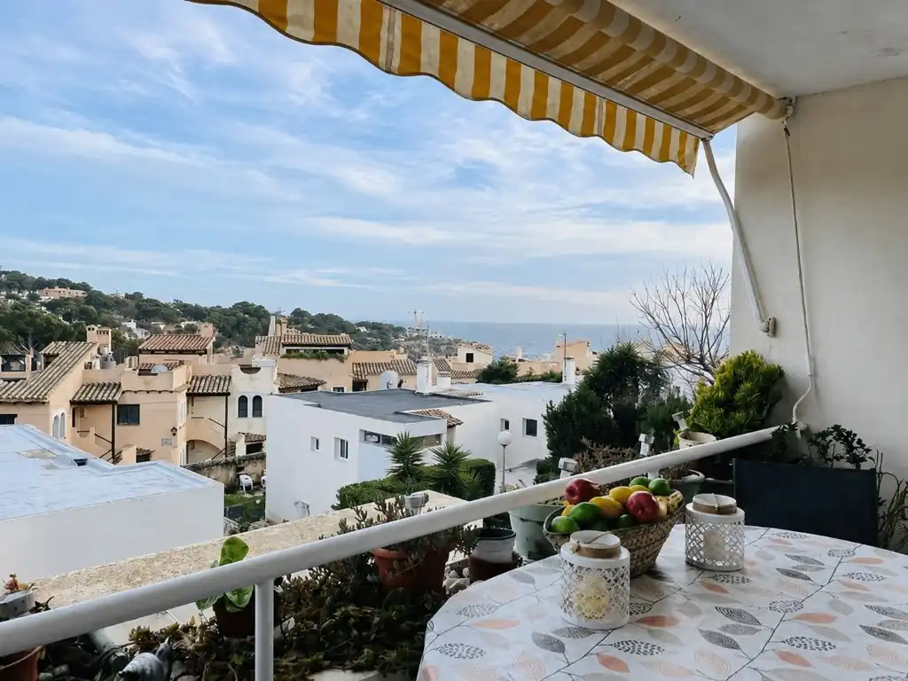 Apartamento con terraza en venta en Santa Ponça