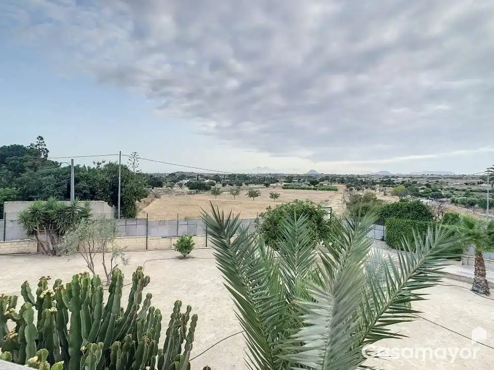 Casa o chalet en venta en Mutxamel con Aire acondicionado, Calefacción y Jardín privado