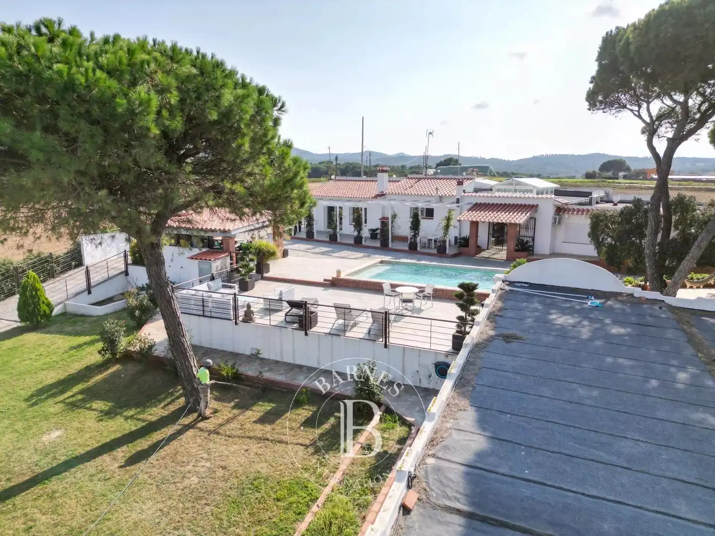 Country homes for sale in Montbarbat