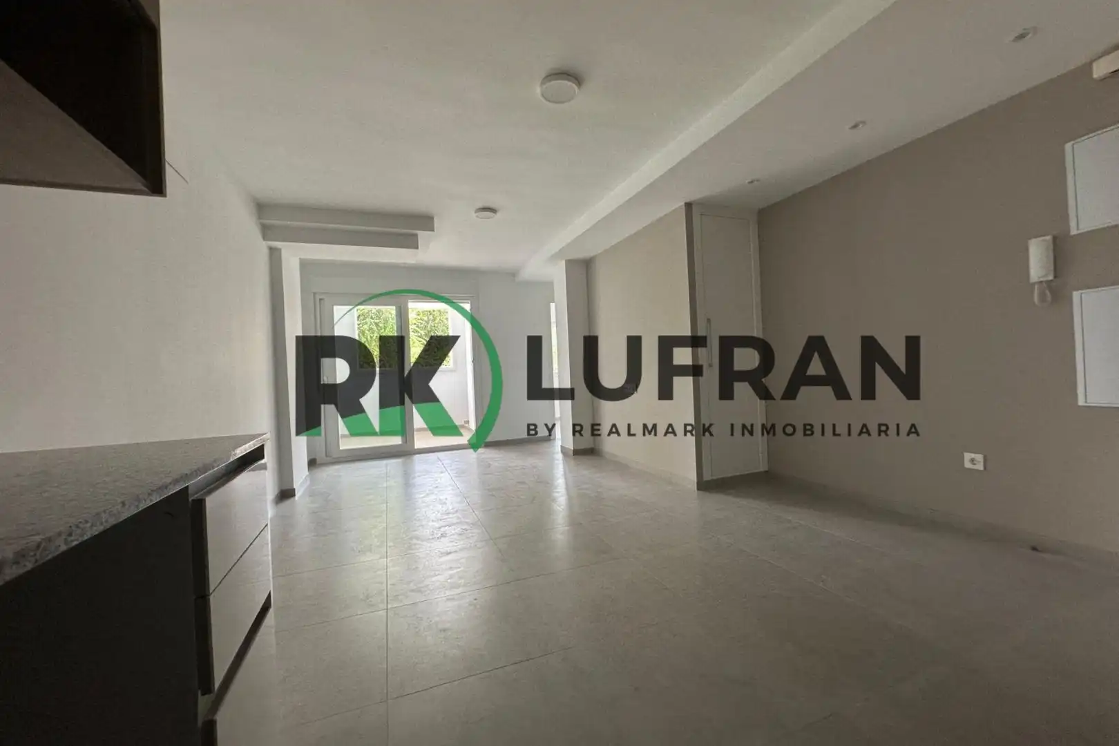 Flat with terrace for sale in Plaza de Toros - Avenida Chapí - Trinquete, imagen 3