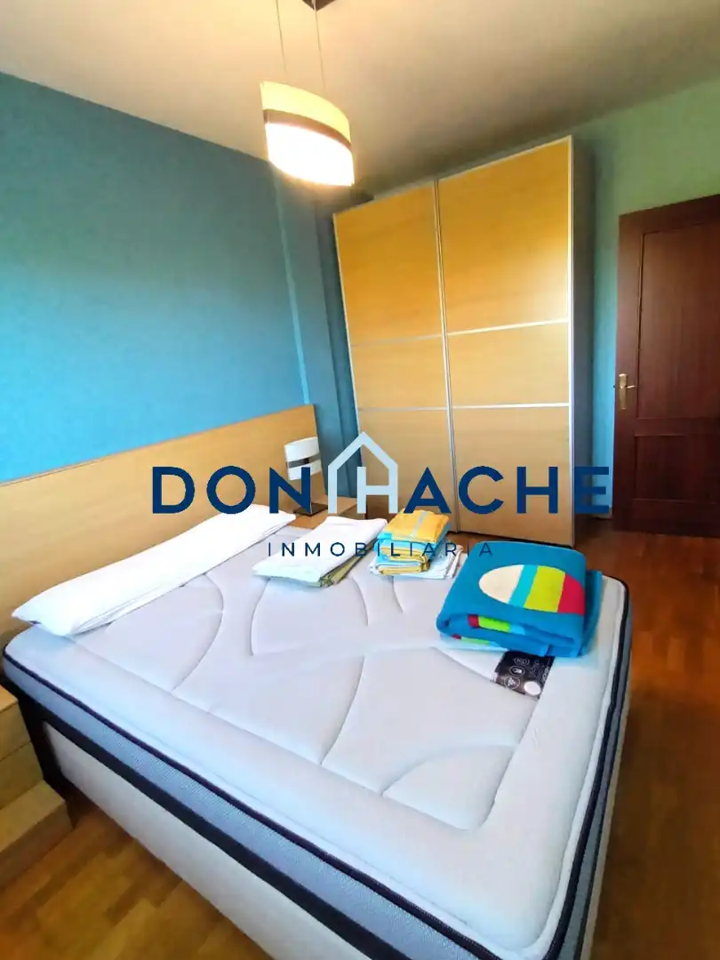 Bedroom of Flat for sale in Mérida  with Air Conditioner, Parquet flooring and Terrace