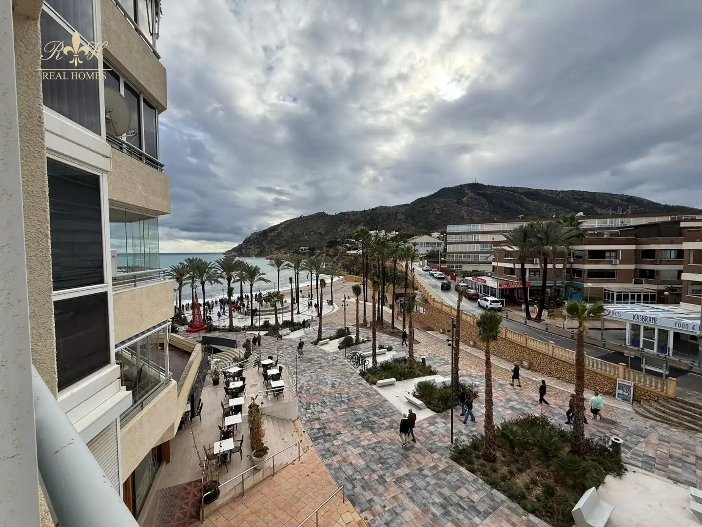 Außenansicht von Wohnung zur Miete in L'Alfàs del Pi mit Klimaanlage, Terrasse und Schwimmbad