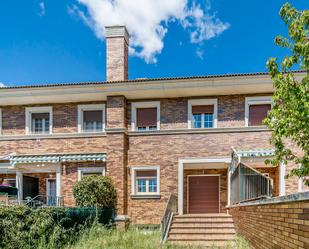 Exterior view of Single-family semi-detached for sale in Grijota