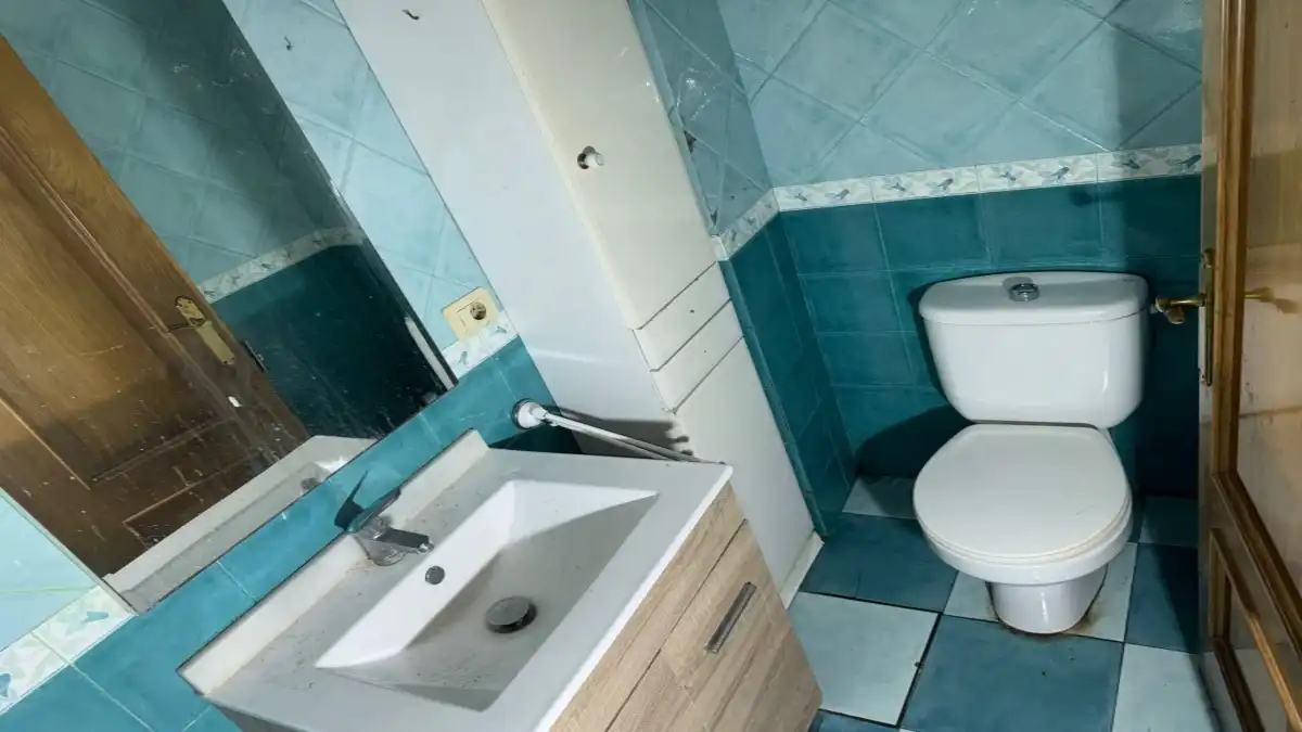Baño de Piso en venta en Burriana / Borriana