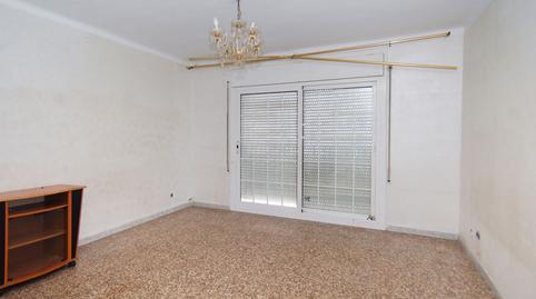 Foto 2 de Apartament en venda a Santiago Rusiñol, 14, -1, Rocafonda, Mataró