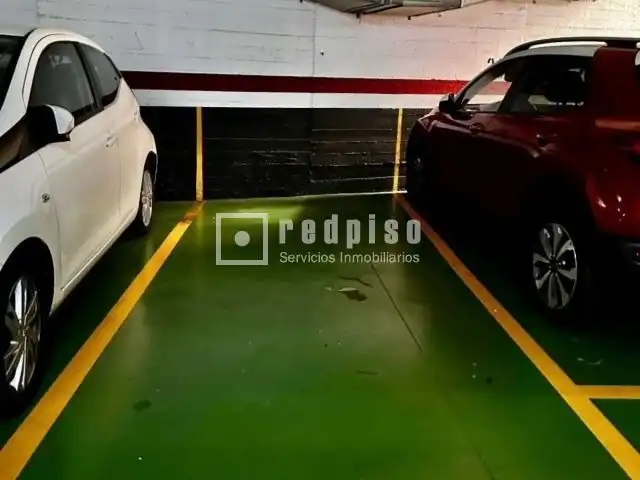 Parkplatz von Garage zum Verkauf in Barcelona