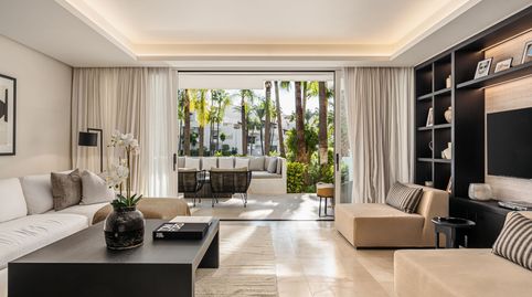 Foto 2 de Apartamento en venta en Puente Romano, Marbella