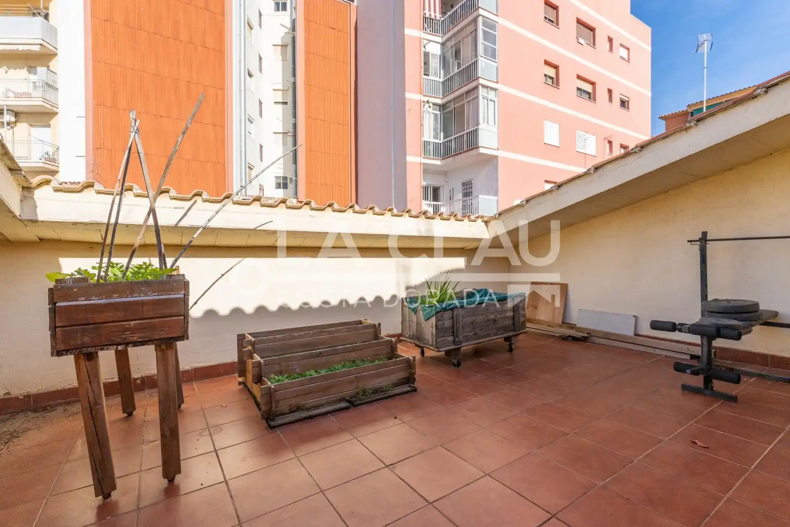 Terrasse von Einfamilien-Reihenhaus zum Verkauf in Gavà mit Heizung
