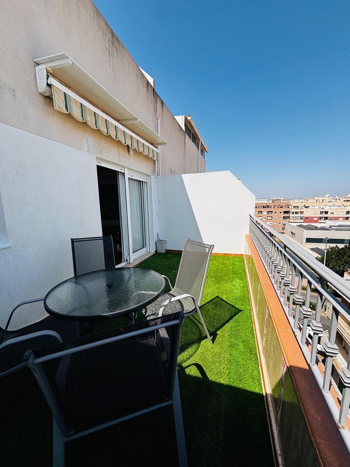 Terrace of Attic to rent in Torrevieja  with Air Conditioner, Heating and Furnished