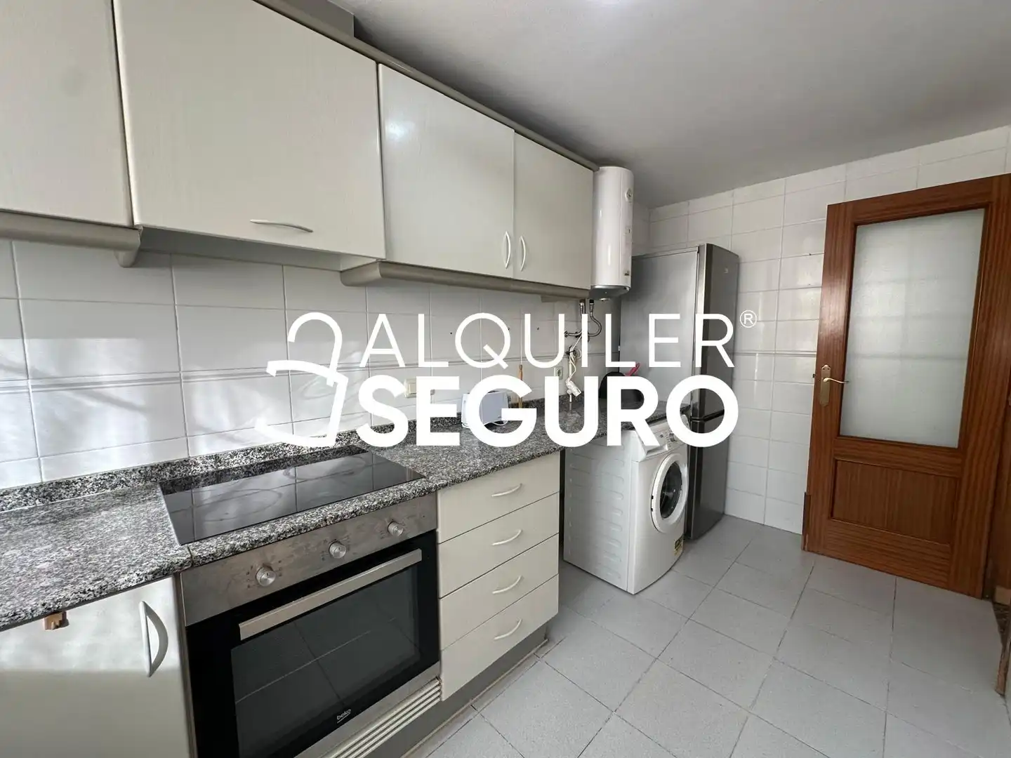 Kitchen of Attic for rent in Mislata  with Air Conditioner and Terrace