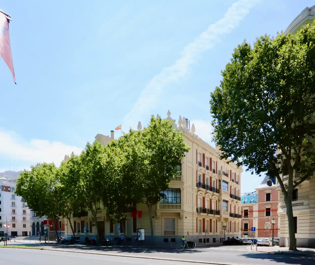 Vista exterior de Àtic en venda en Madrid amb Aire condicionat, Calefacció i Jardí privat