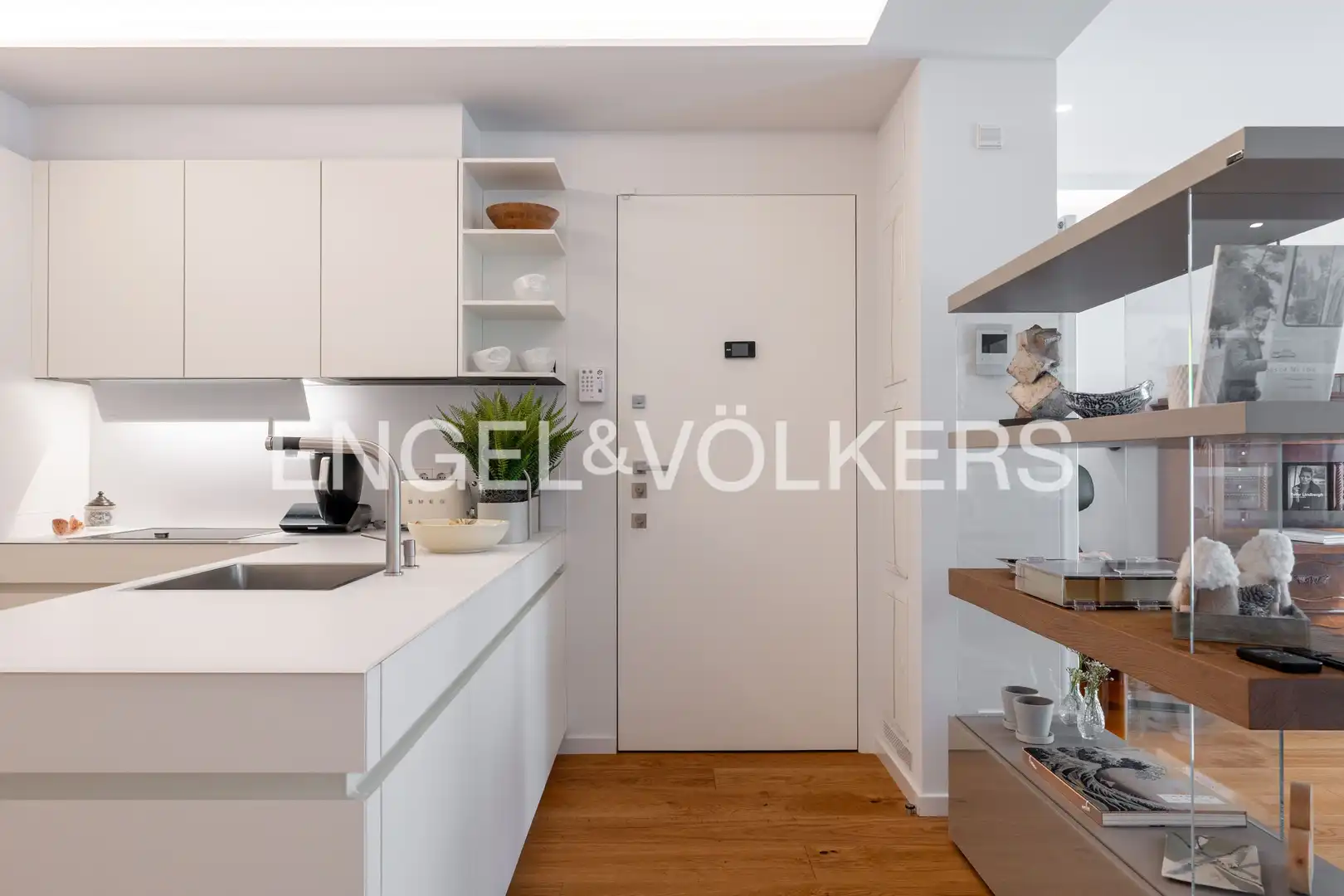 Cuina de Pis en venda en Donostia - San Sebastián  amb Aire condicionat, Calefacció i Parquet