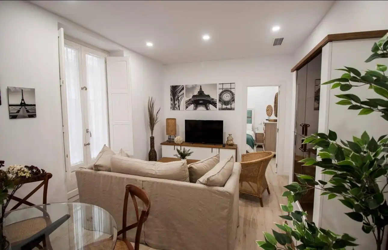 Sala d'estar de Planta baixa en venda en Cádiz amb Aire condicionat i Calefacció