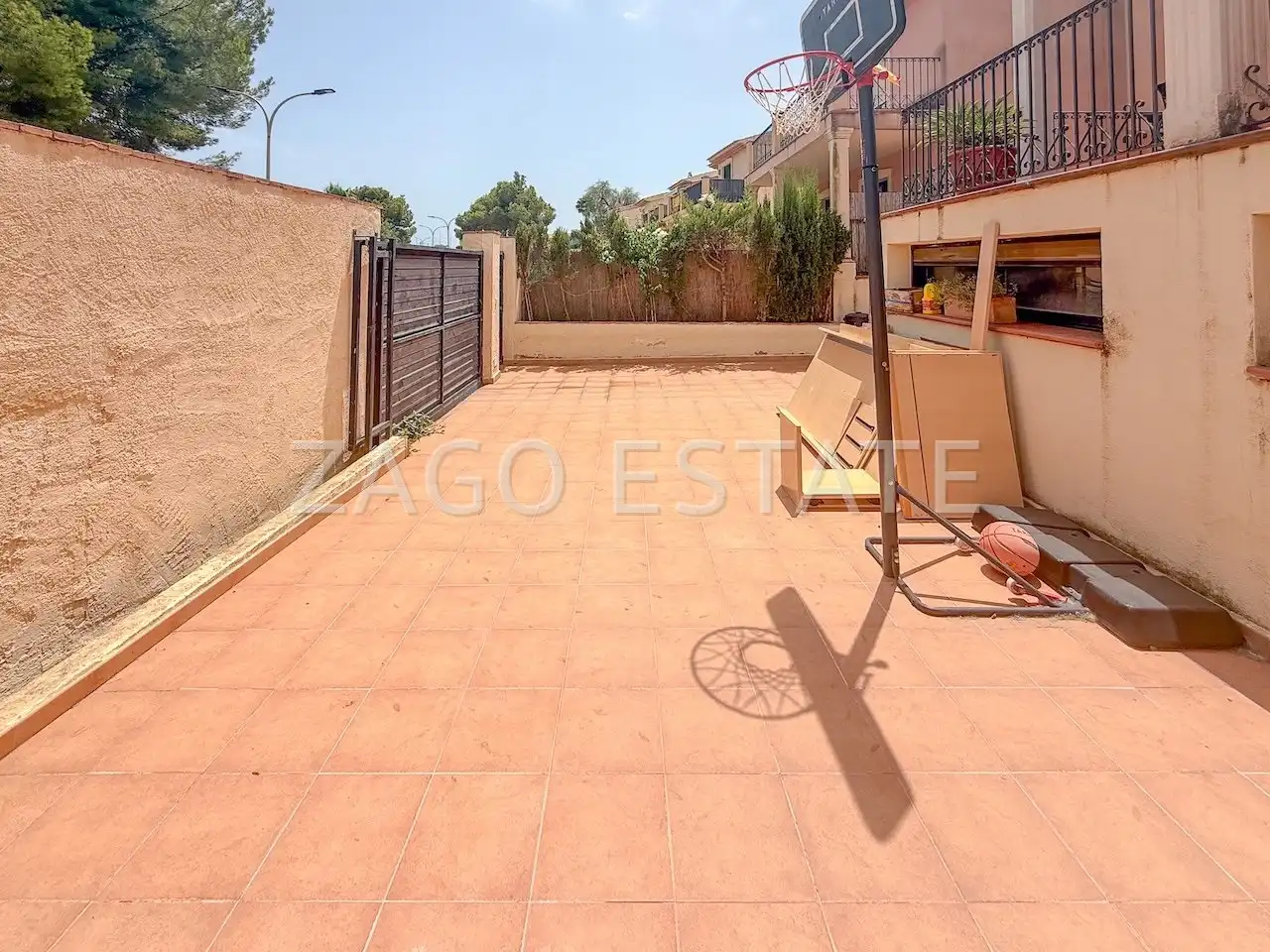 Terrassa de Casa o xalet en venda en Pueblo - Urbanizaciones