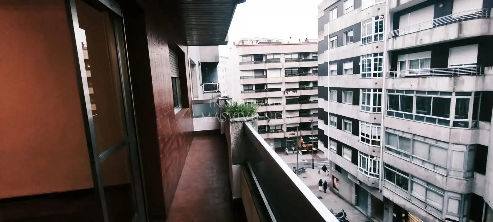 Vista exterior de Piso en venta en Vigo  con Calefacción, Terraza y Trastero