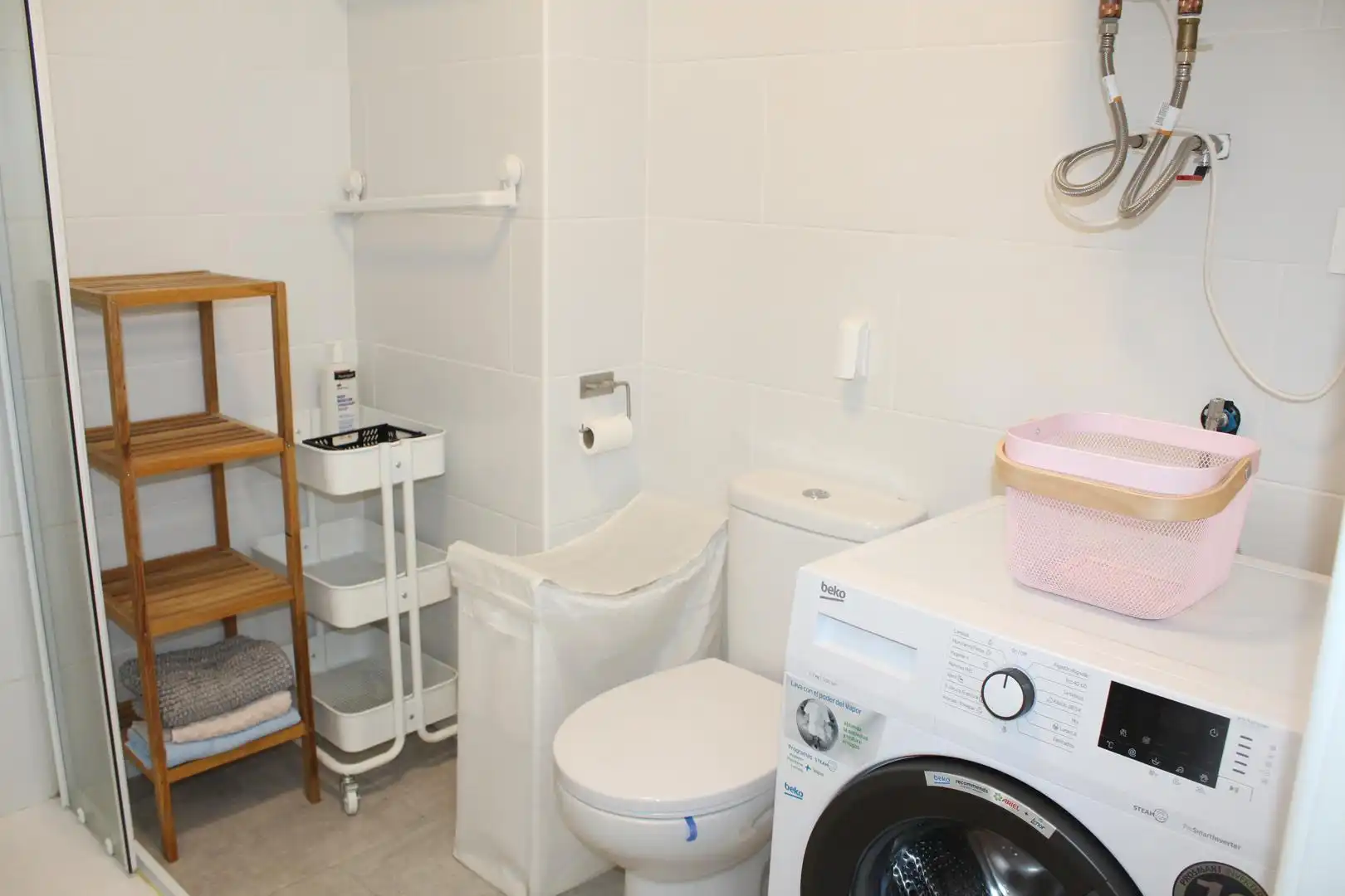 Baño de Apartamento en venta en Roquetas de Mar con Aire acondicionado, Jardín privado y Piscina
