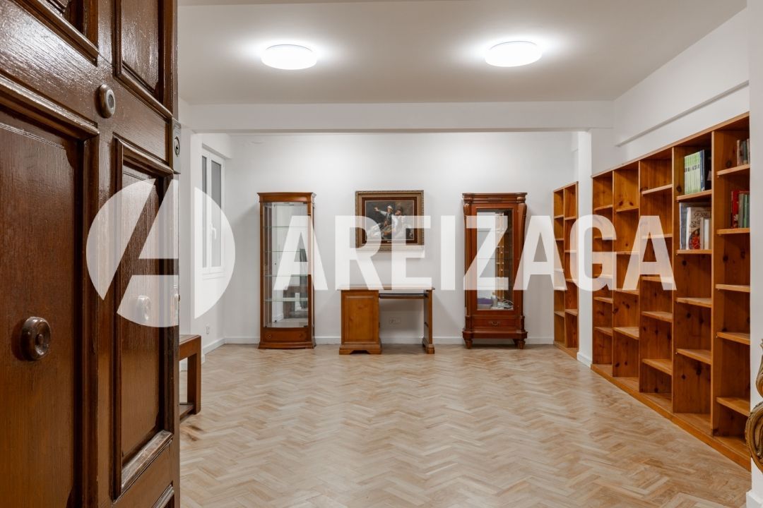 Flat for sale in Donostia - San Sebastián   with Heating and Storage room
