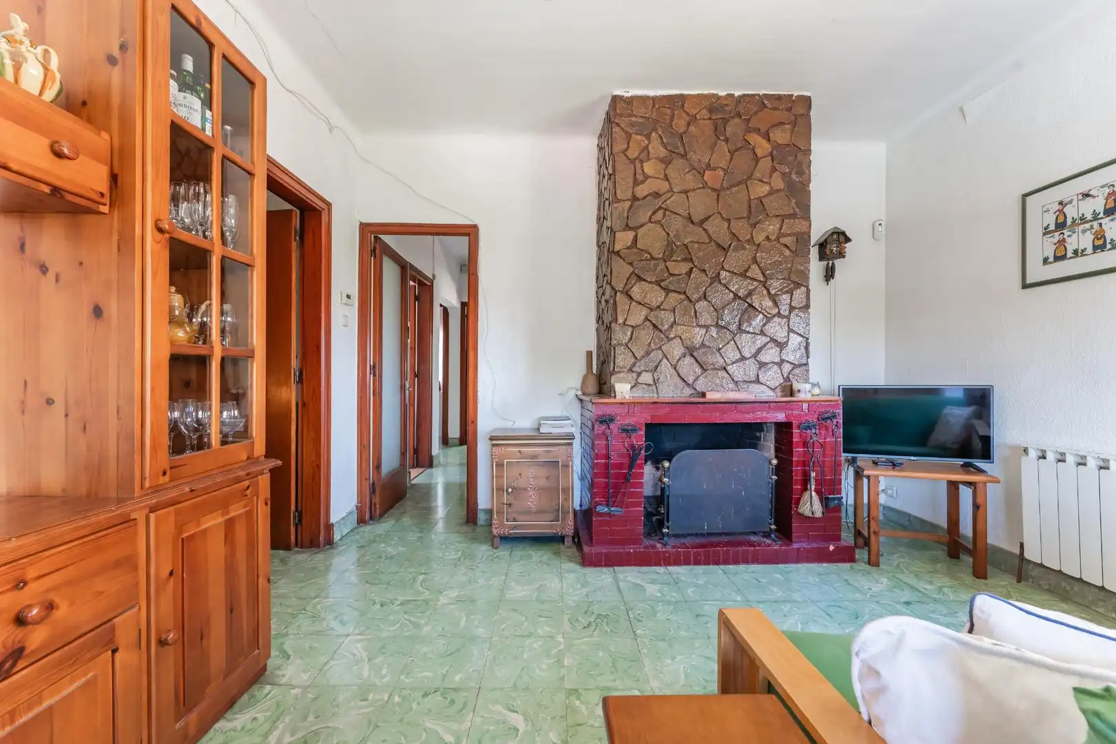 Sala d'estar de Casa o xalet en venda en Montornès del Vallès amb Calefacció, Jardí privat i Piscina