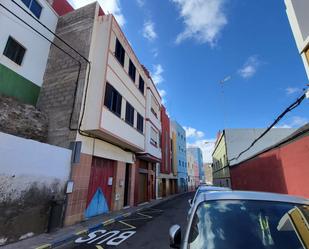 Vista exterior de Casa o xalet en venda en Las Palmas de Gran Canaria amb Terrassa