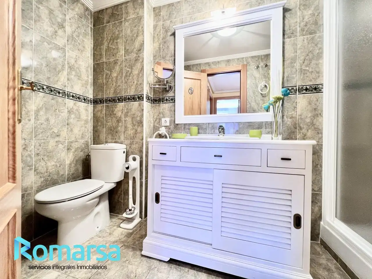 Bathroom of Flat for rent in Ávila  with Heating, Furnished and Community pool