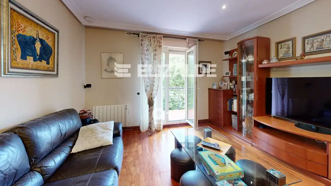 Sala de estar de Piso en venta en Donostia - San Sebastián  con Calefacción, Terraza y Trastero