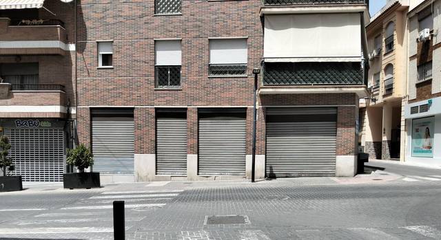 Local comercial en Alquiler en Maracena