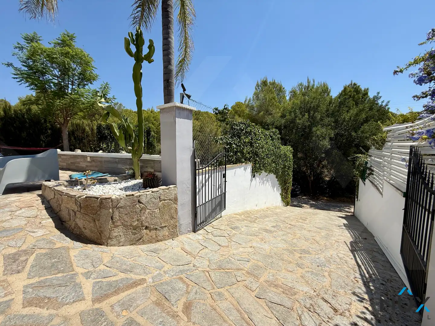 Garden of Houses for sale in Pedralba  with Air Conditioner, Heating and Private garden