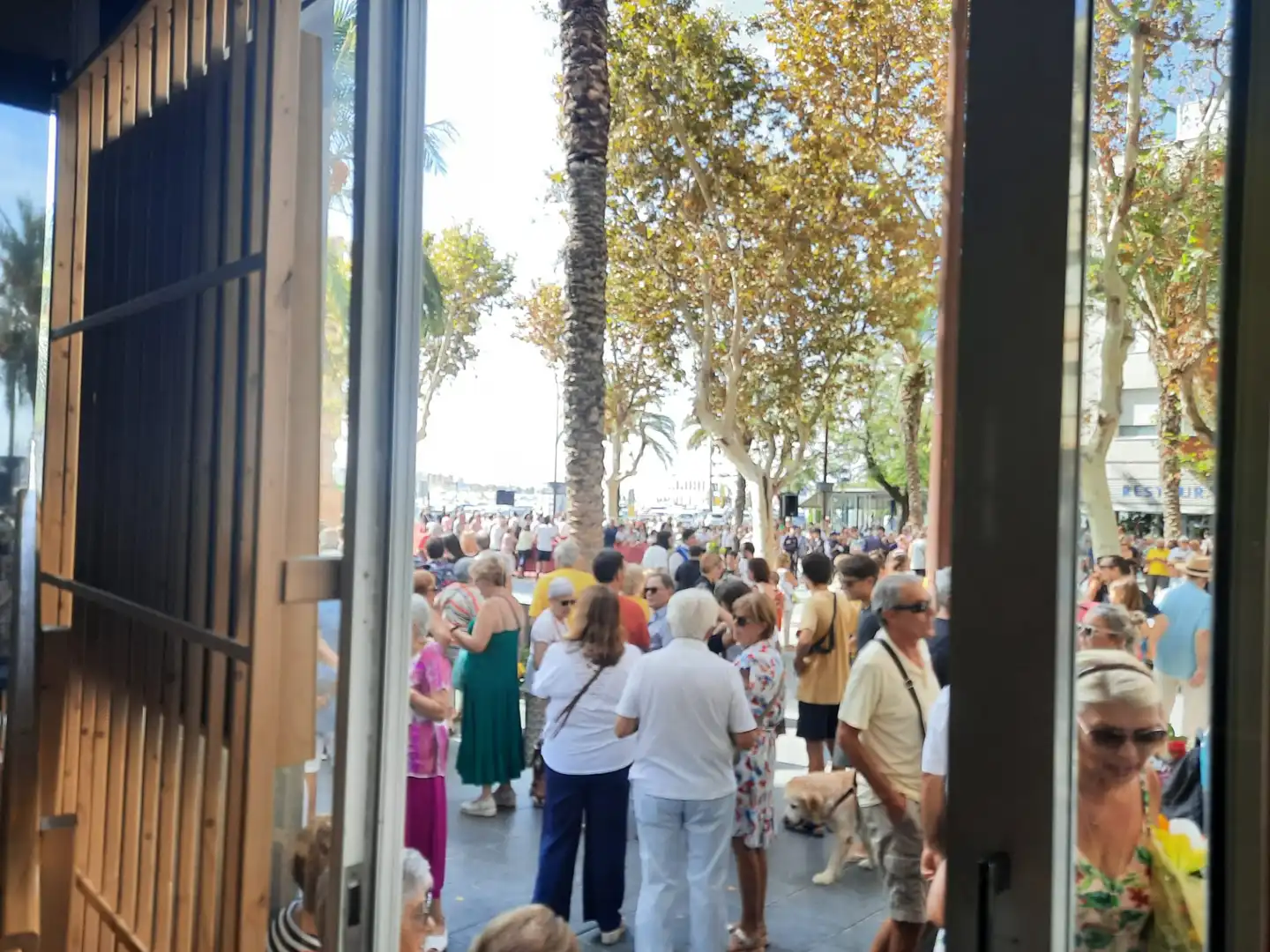 Local en traspaso en Rambla de la Pau, Barri del Mar