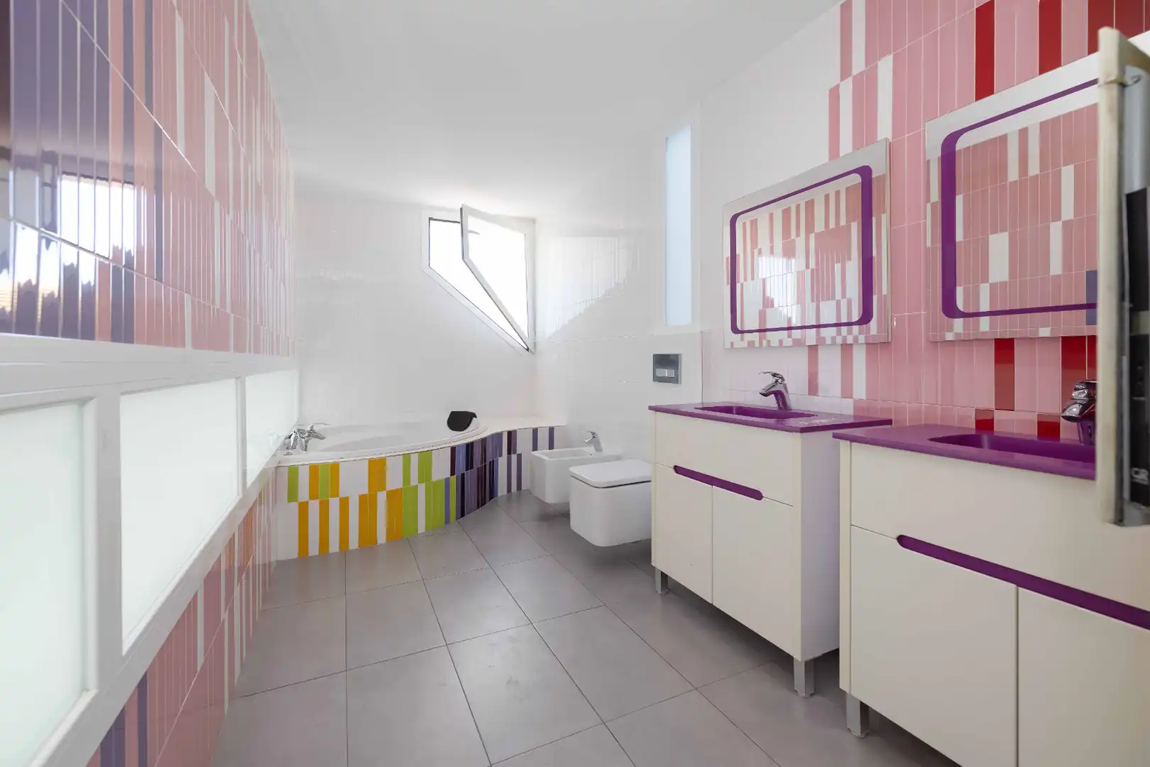 Bathroom of Houses for sale in Málaga  with Air Conditioner, Heating and Private garden