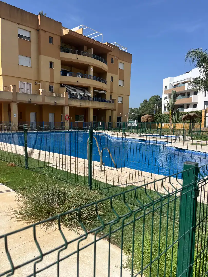 Schwimmbecken von Wohnung zur Miete in Cártama mit Klimaanlage, Terrasse und Möbliert