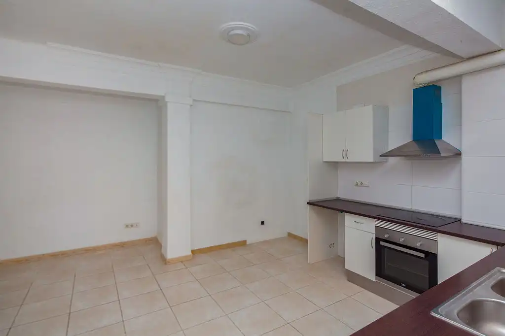 Cuina de Pis en venda en Valencia amb Terrassa i Balcó