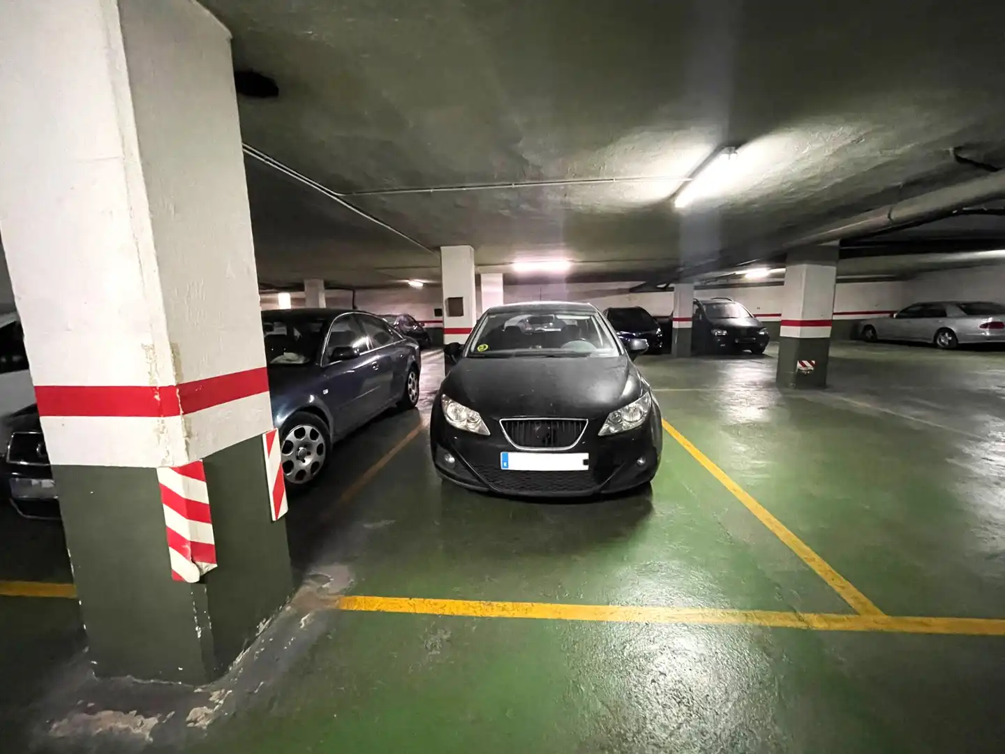 Parking of Flat for sale in Valencia  with Furnished and Balcony