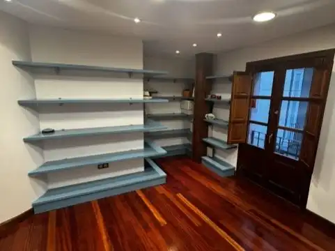 Office for rent in Centro