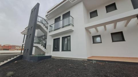 Foto 2 de Pis en venda a Calle Calle Alcaidón, 10, Corralejo, La Oliva