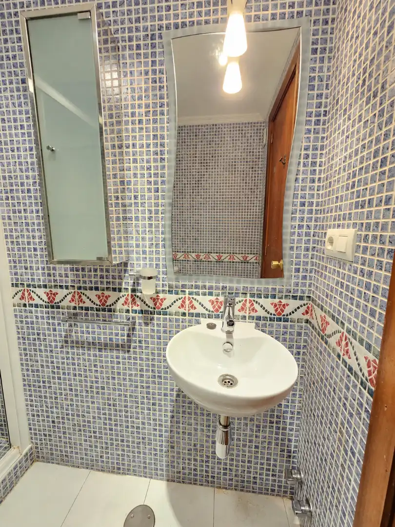Bathroom of Flat for sale in Macarena