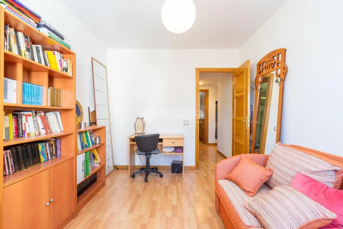 Habitación de Piso en venta en Coslada con Aire acondicionado y Calefacción