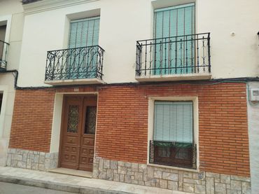 House with garden for sale in Corral de Almaguer