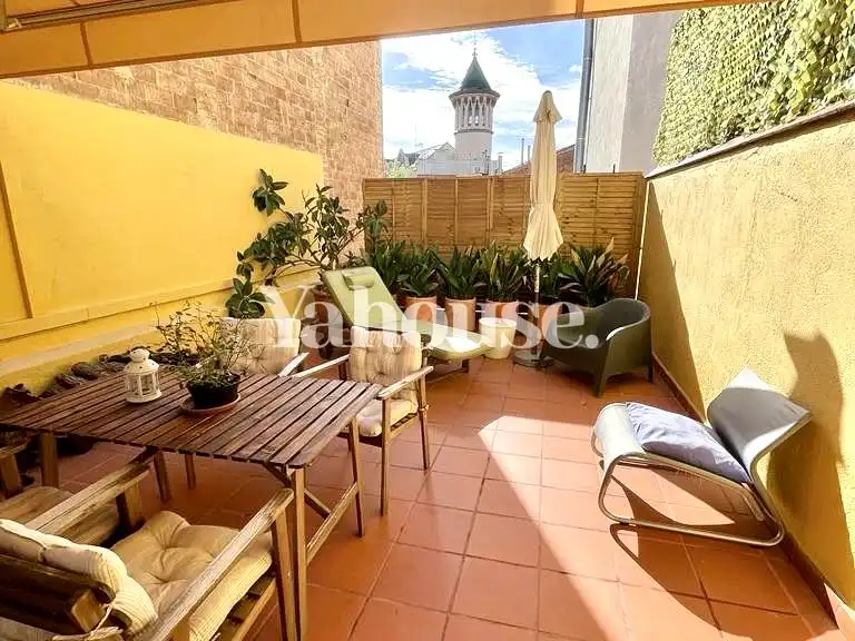 Terrace of Duplexes for rent in Sabadell  with Air Conditioner, Terrace and Furnished