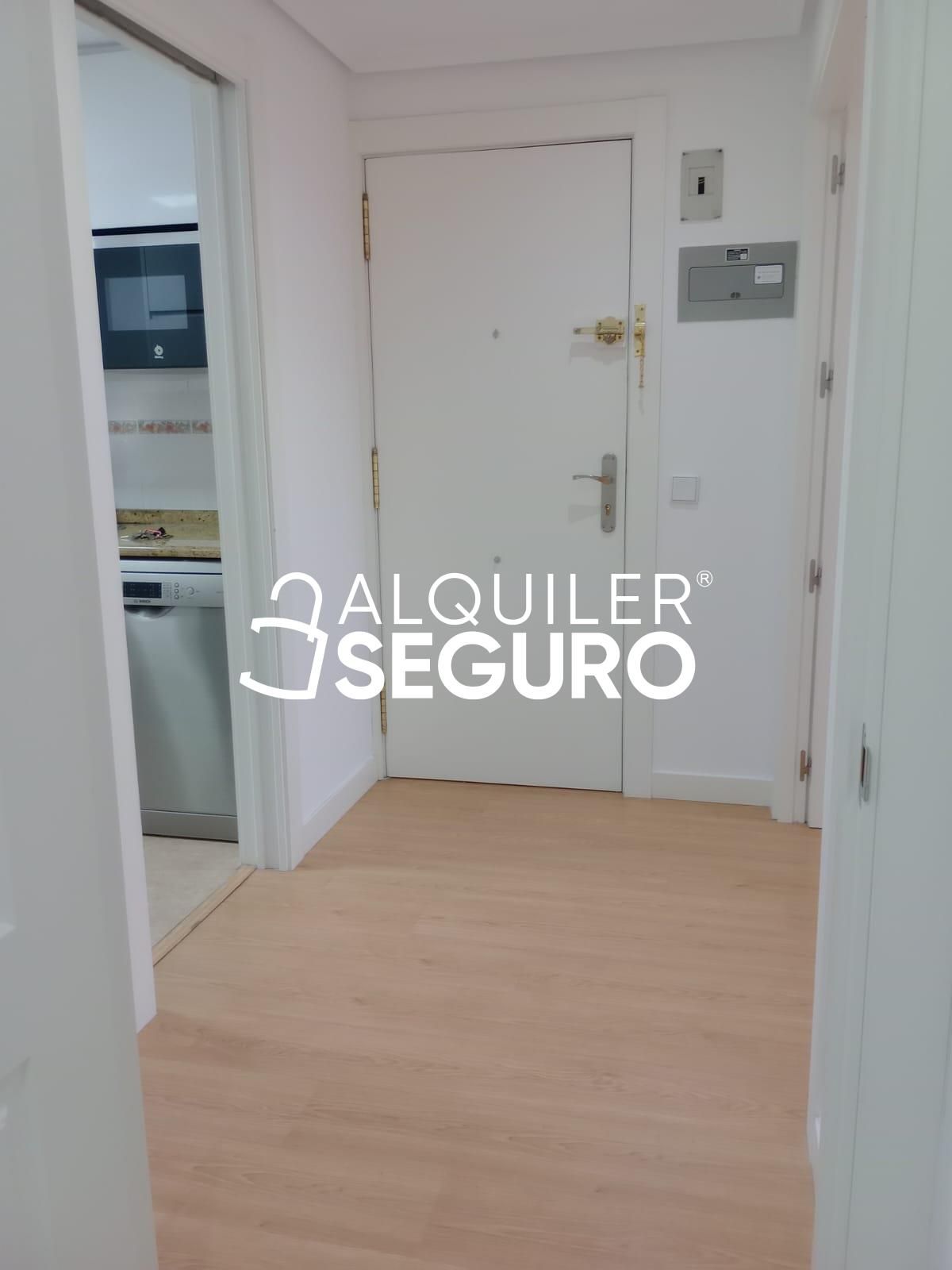 4 hab, 100m² en Rosas - Musas, San Blas,  Madrid Capital - Image 2