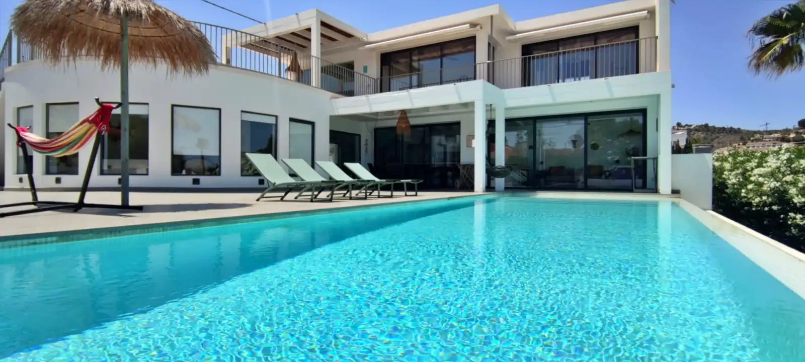 Piscina de Casa o xalet de lloguer en Benissa amb Aire condicionat, Calefacció i Jardí privat