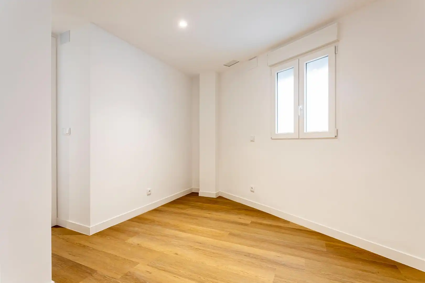 Appartamento con terrazza in affitto a OEST, imagen 23