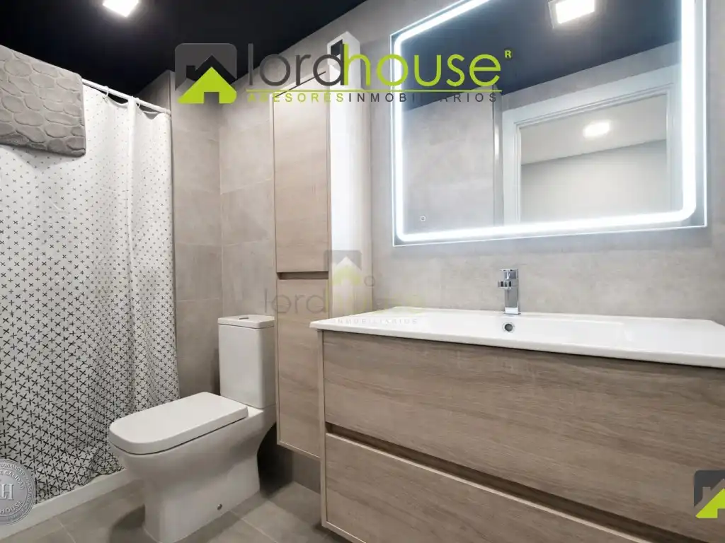 Piso con ascensor en venta en Calle Jose Mouliaa, imagen 21