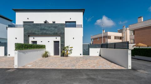 Foto 4 de Casa adosada en venta en Calle Antonia García Andreu, 5, Monte y Mar, Santa Pola